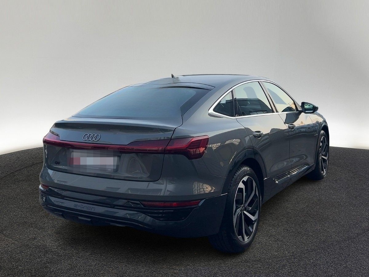 Audi Q8 Sportback 50 e-tron advanced quattro 250 kW S foto 5
