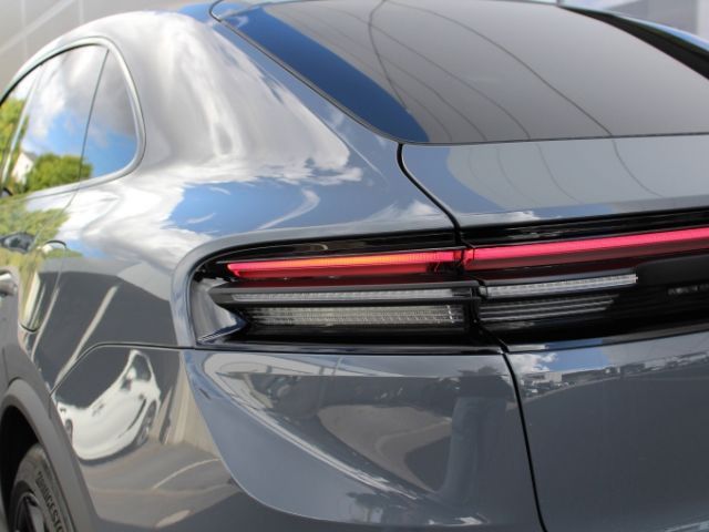 Porsche Macan 4 foto 12