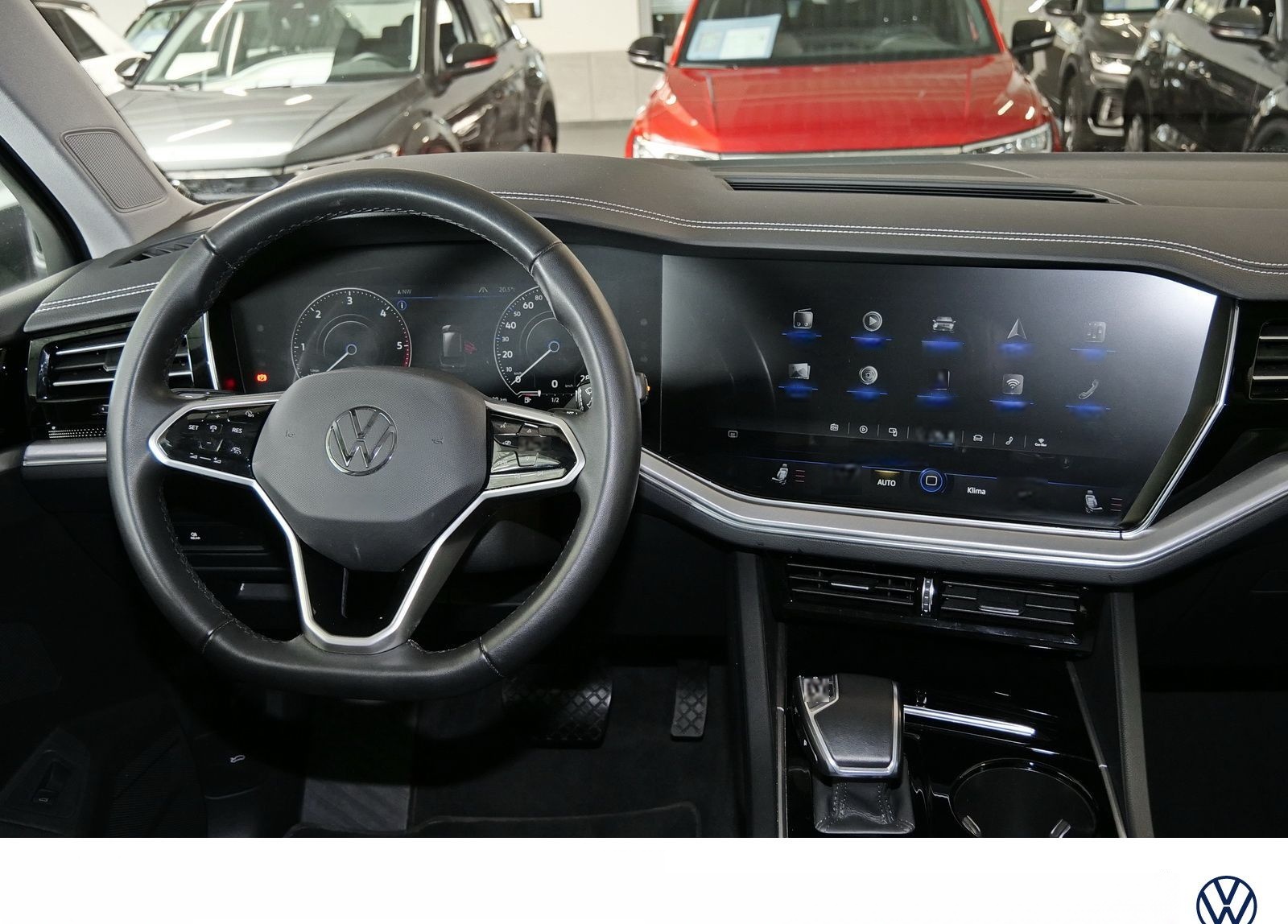 Volkswagen Touareg 3.0 TDI R-Line 4Motion Navi AHK Kamera u foto 20