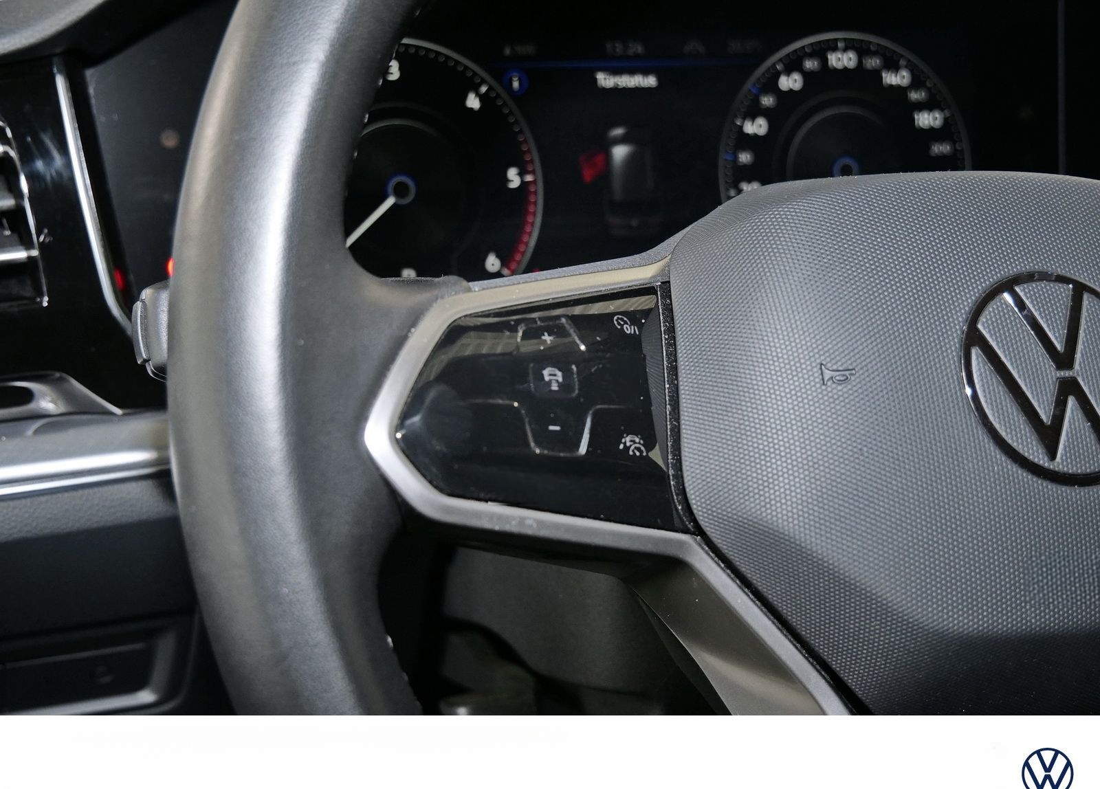 Volkswagen Touareg 3.0 TDI R-Line 4Motion Navi AHK Kamera u foto 22