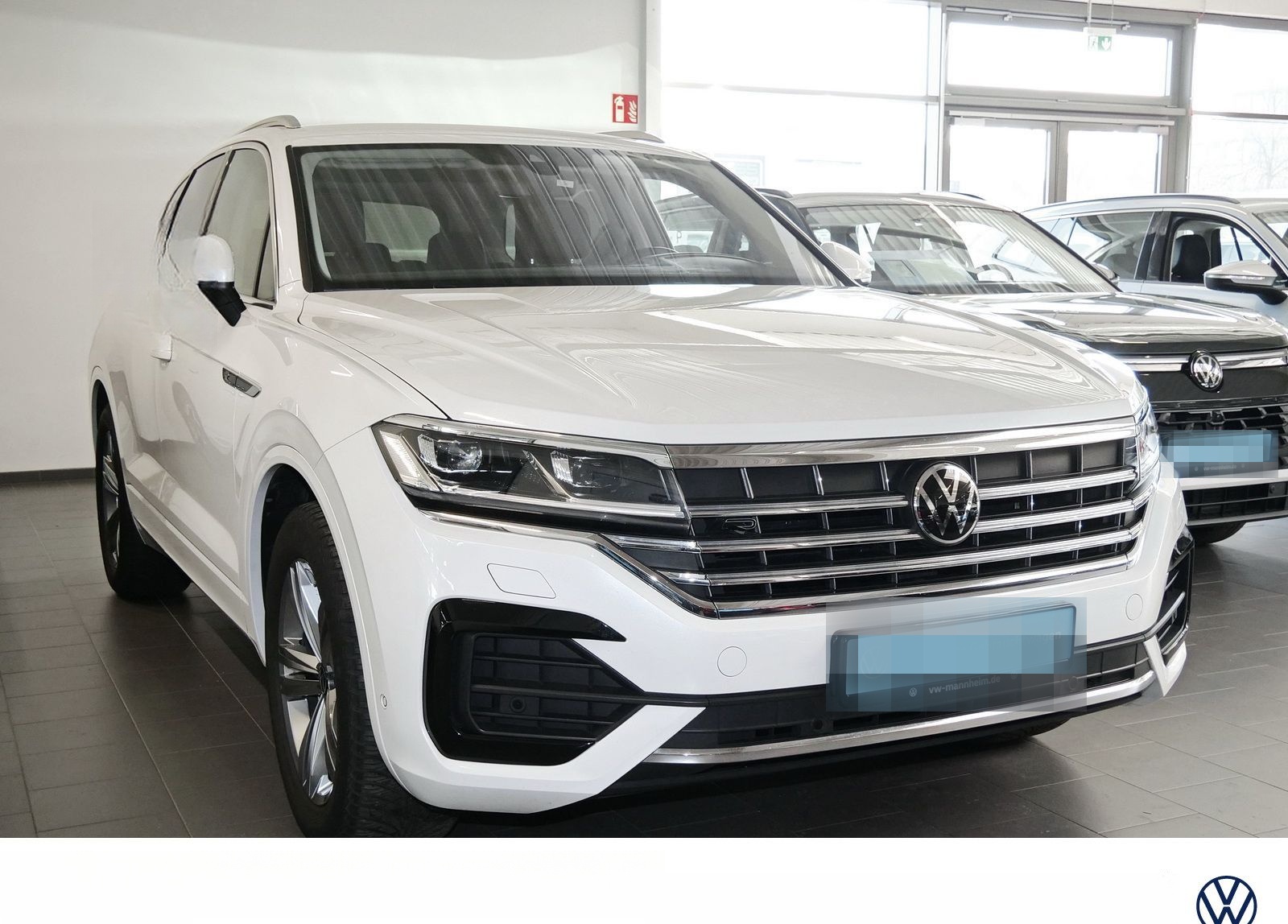 Volkswagen Touareg 3.0 TDI R-Line 4Motion Navi AHK Kamera u foto 4