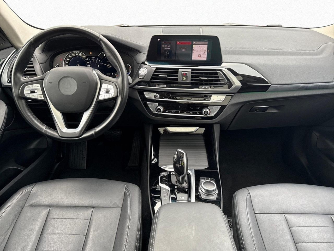 BMW X3 xDrive30d Luxury LED+,AHK,Pano,360°,HUD,St foto 12