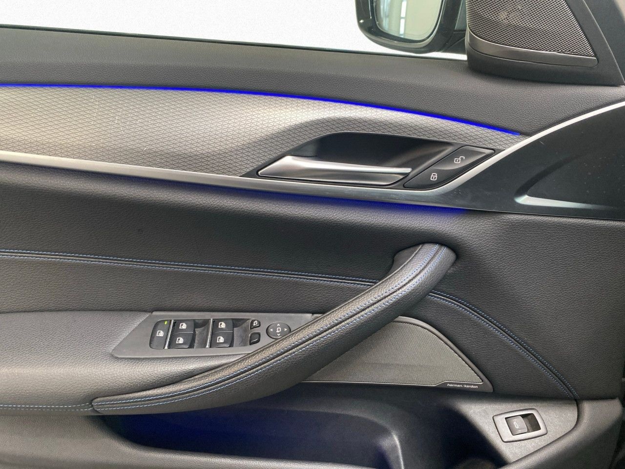 BMW 540d xDr T MSPORT Ad.LED,PANO,Da+,HUD,H/K,Kamera foto 17