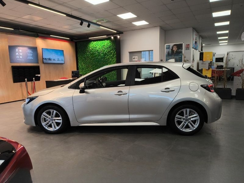 Toyota Corolla Corolla 1.8 Hybrid Active foto 3
