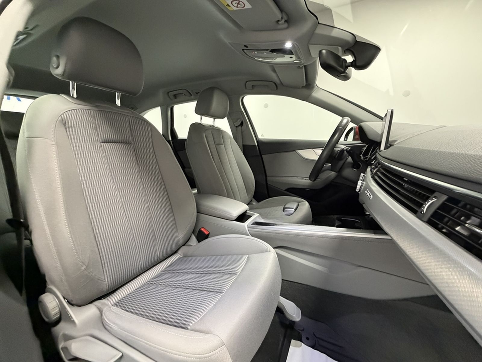 Audi A4 Avant 2.0 TFSI quattro S-tronic LED Virtual foto 11