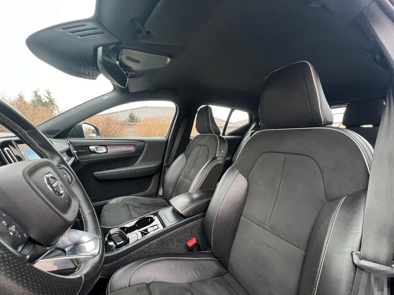 Volvo XC40 R-Design*ACC*H&K*XENIUM-PAKET*LED*NAVI*TOP foto 14