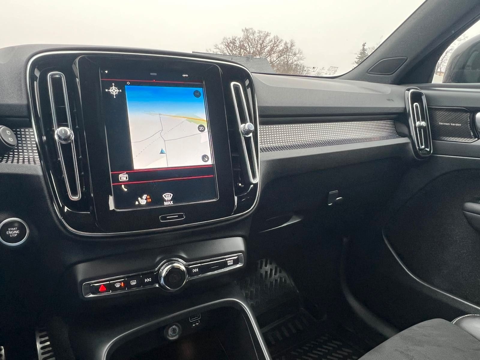 Volvo XC40 R-Design*ACC*H&K*XENIUM-PAKET*LED*NAVI*TOP foto 20