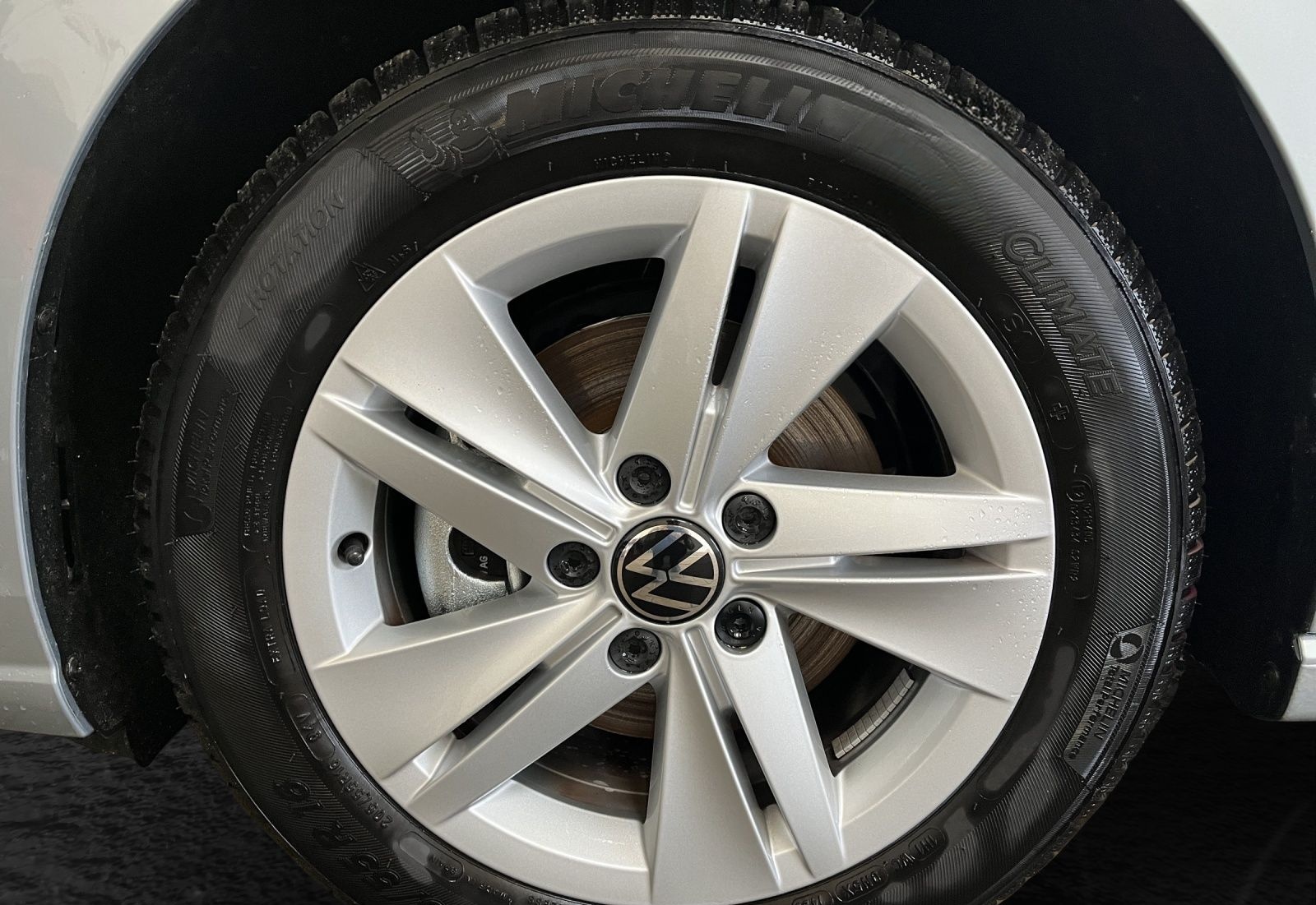 Volkswagen Golf 1.5 TSI Life  HeadUp Navi LED Kamera PDC LM foto 6