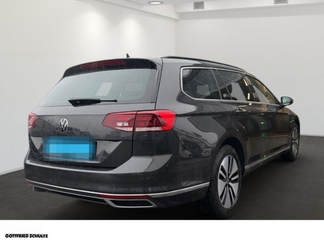 Volkswagen Passat Variant GTE DSG NAVI AHK LED KAMERA SHZ A foto 4