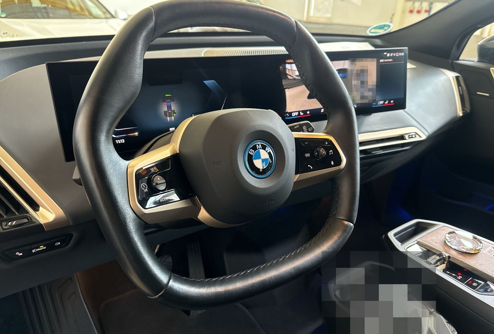 BMW iX xDrive40 *Sportpaket*22"*LC Prof.*HUD*H/K*DAB foto 21