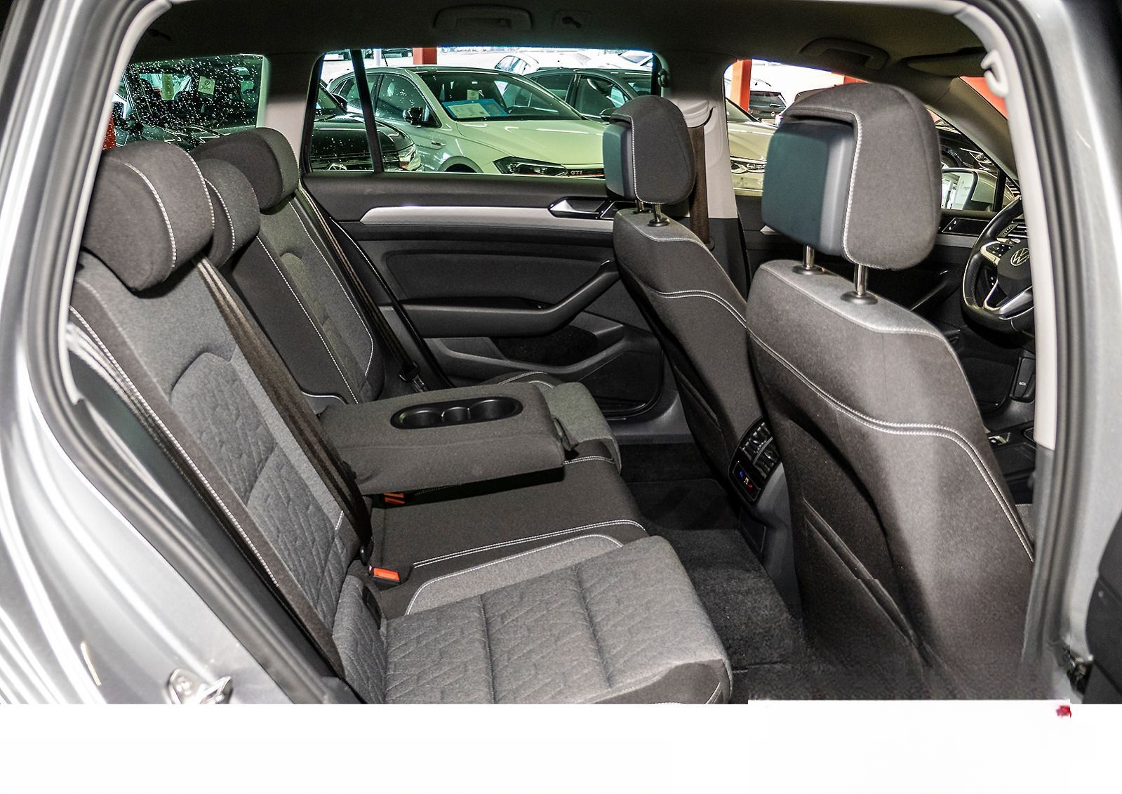 Volkswagen Passat Variant Business 2.0 TDI DSG Navi AHK LED foto 9