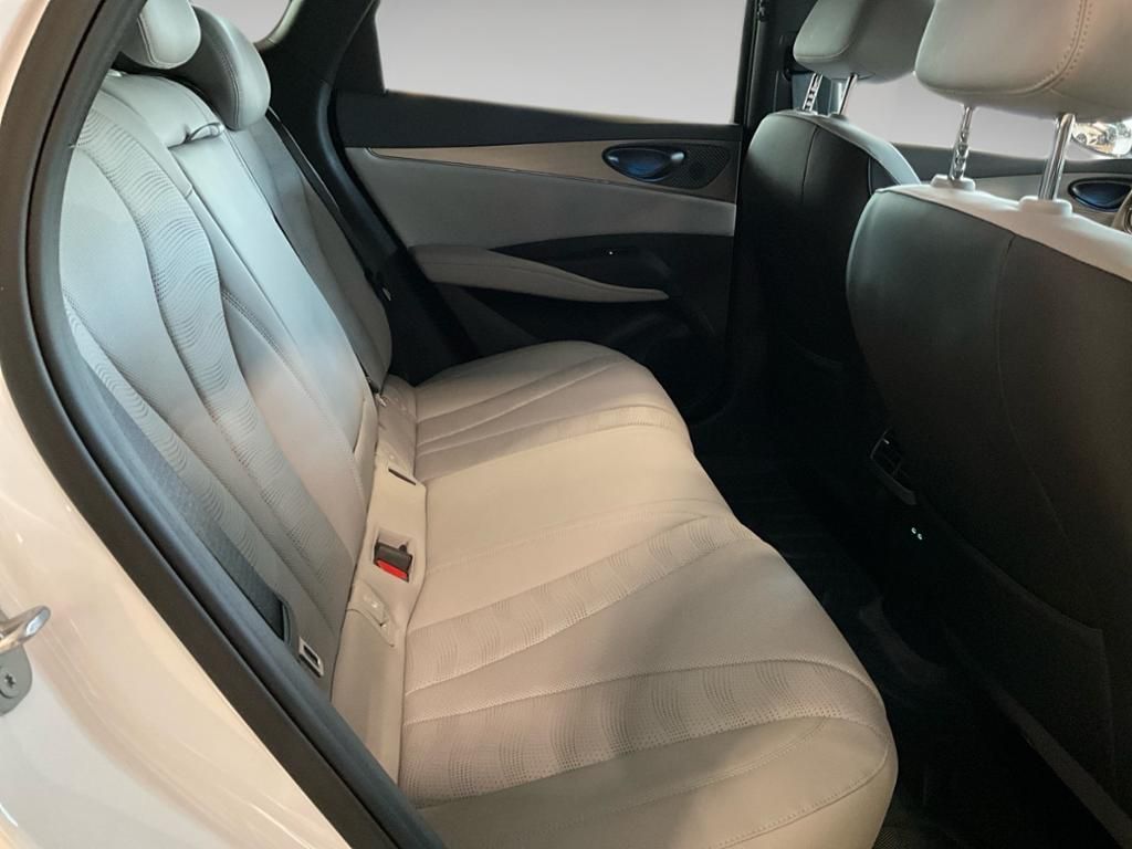 BYD SEAL 6 DM-i Touring Comfort 2xKlima AUT Bel.Sitz foto 15