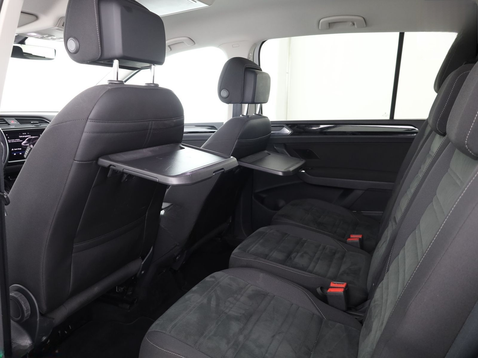 Volkswagen Touran 1.8 TSI HIGHLINE 7 SITZE MASSAGE,ACC,LED foto 12