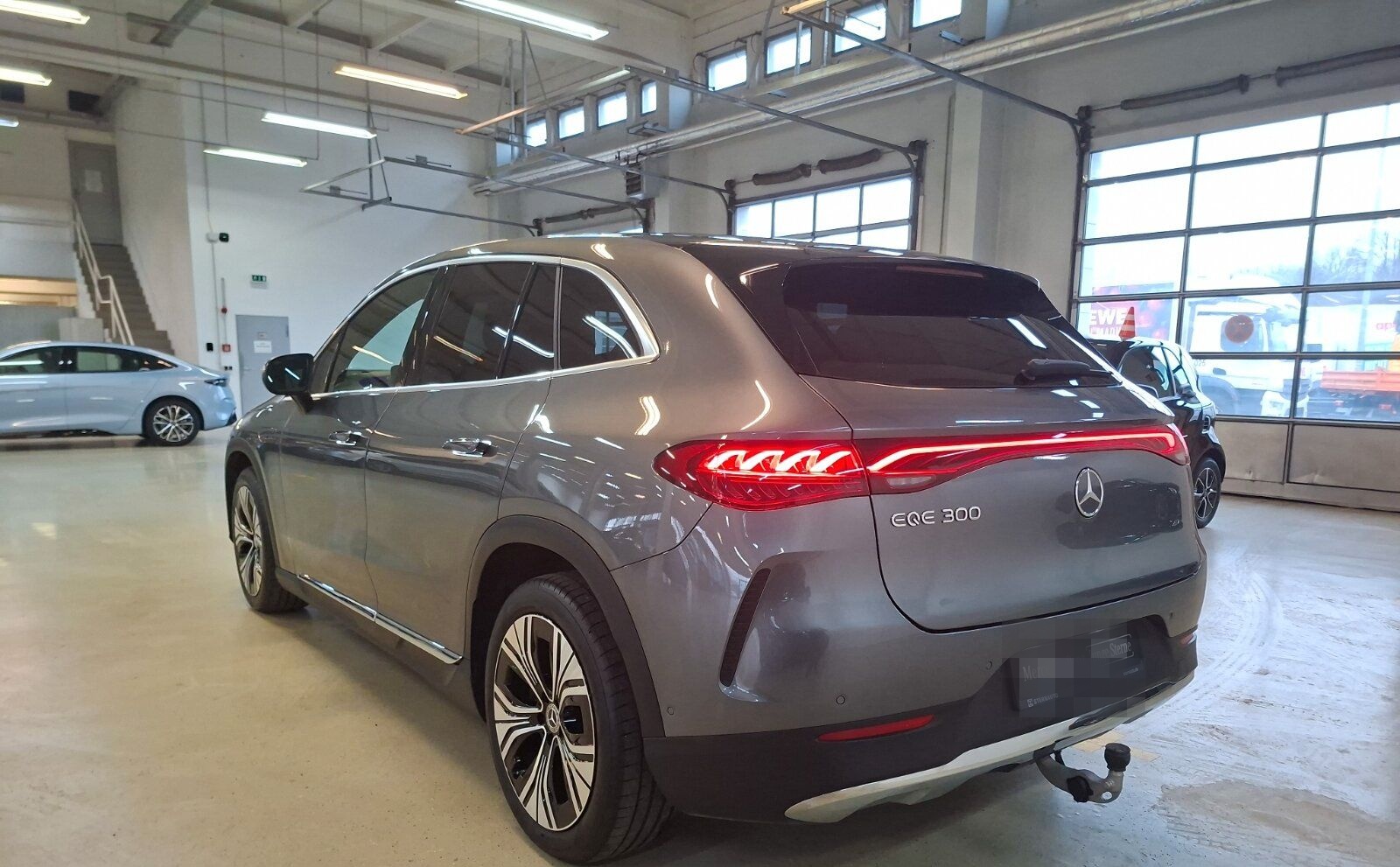 Mercedes-Benz EQE 300 Electric Art Pano Distr RüCam LED AHK foto 7