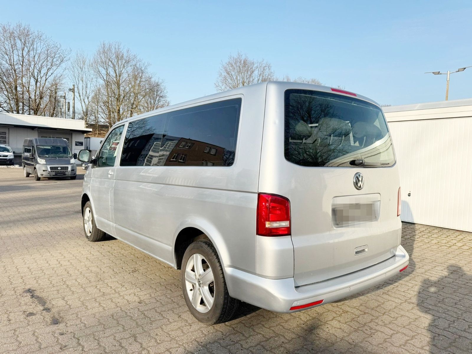 Volkswagen T5 Caravelle 2.0 TDI DSG NAVI*LED*9 STIZER!!! foto 15