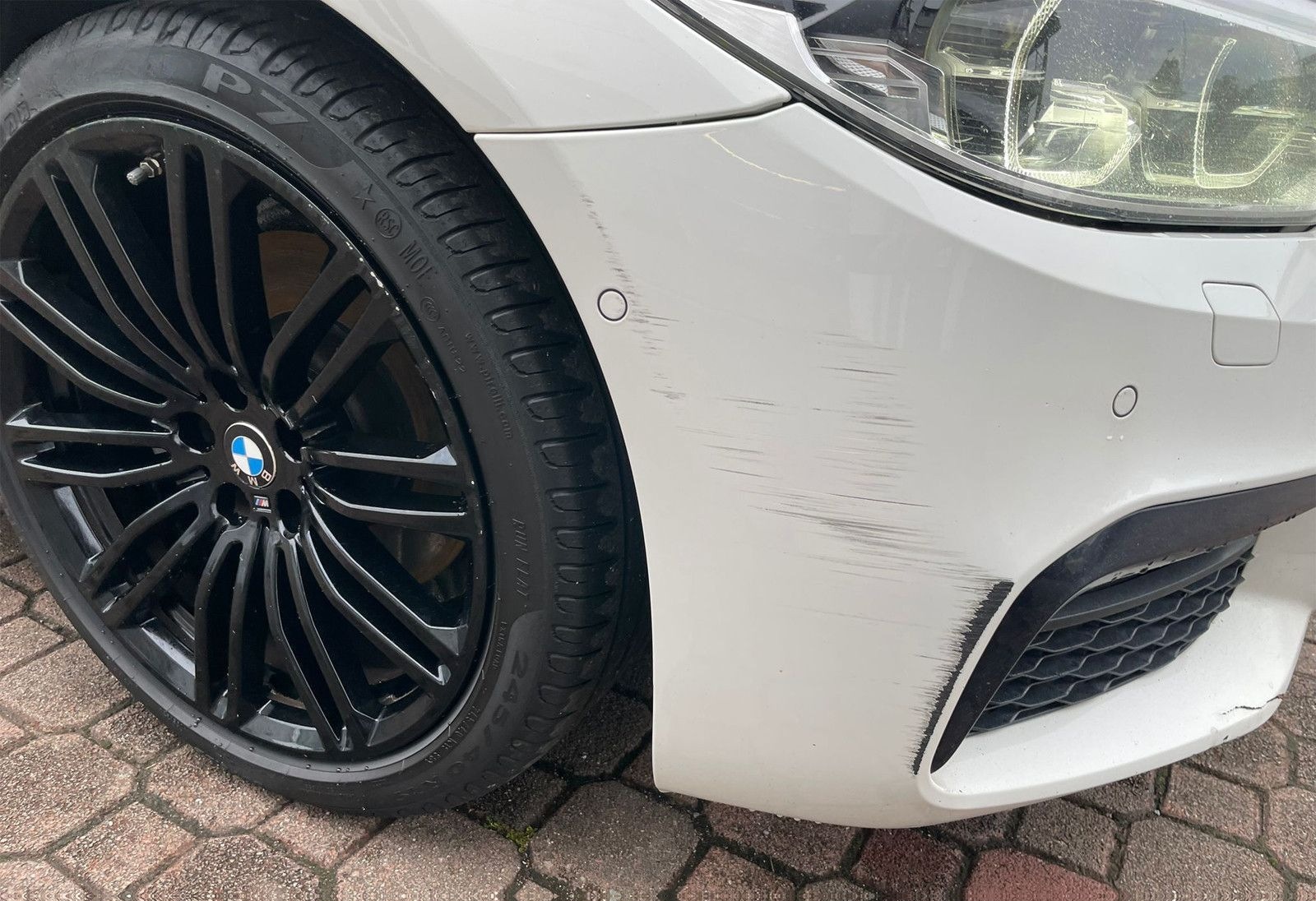 BMW 520d Touring xDrive M Sport*LED*AHK*Automatik foto 12