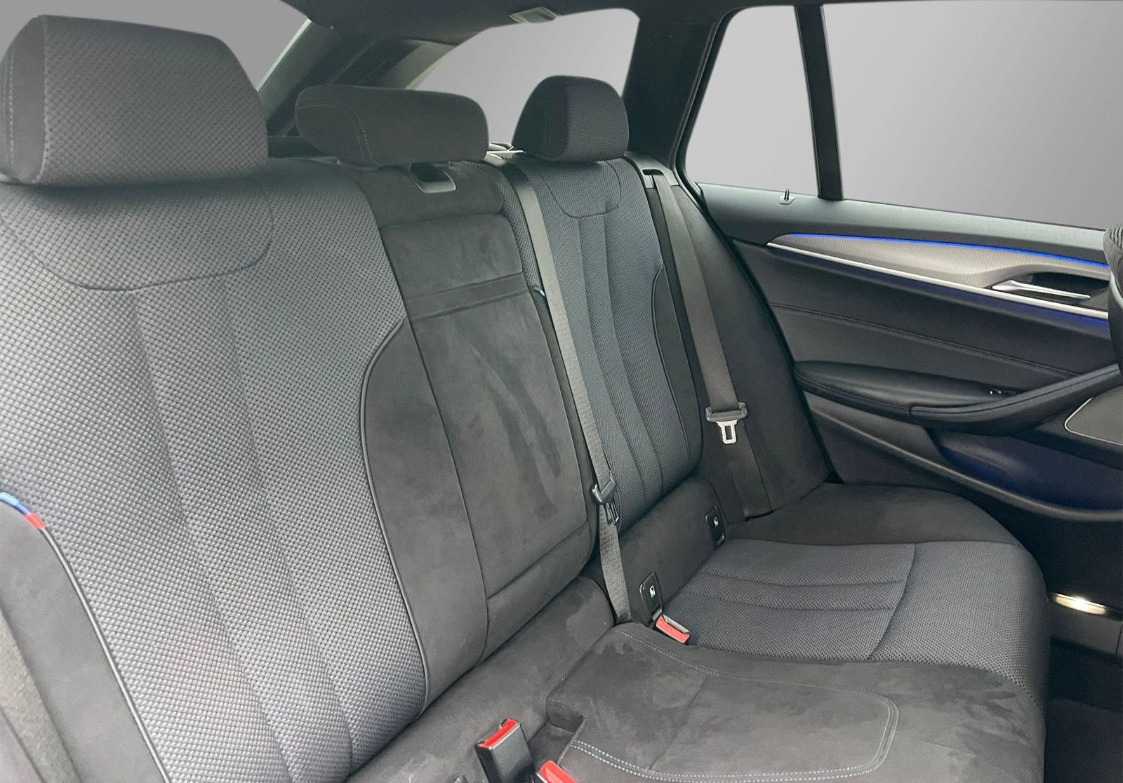 BMW 520d Touring xDrive M Sport*LED*AHK*Automatik foto 28