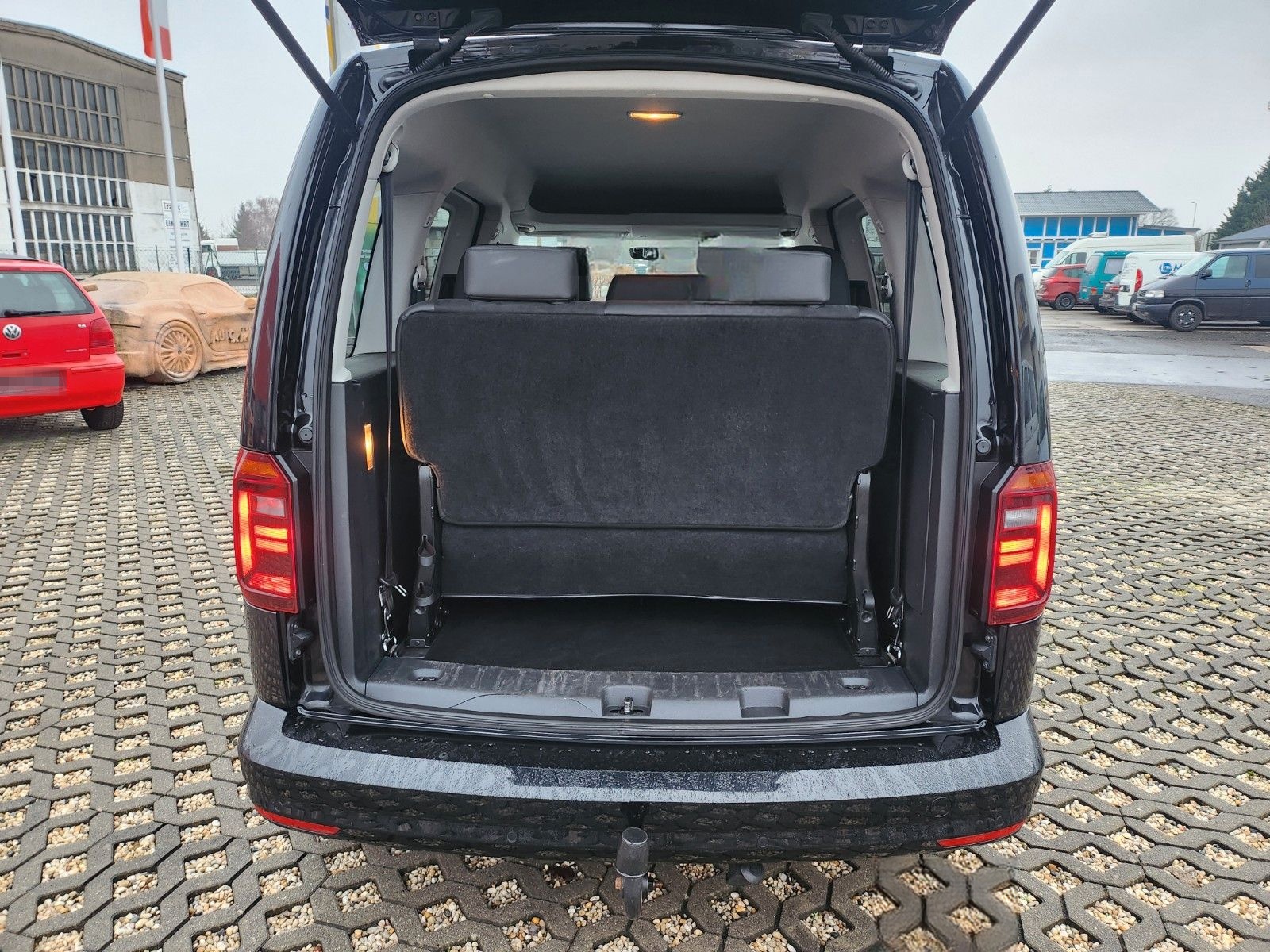 Volkswagen Caddy  Highline BMT foto 7
