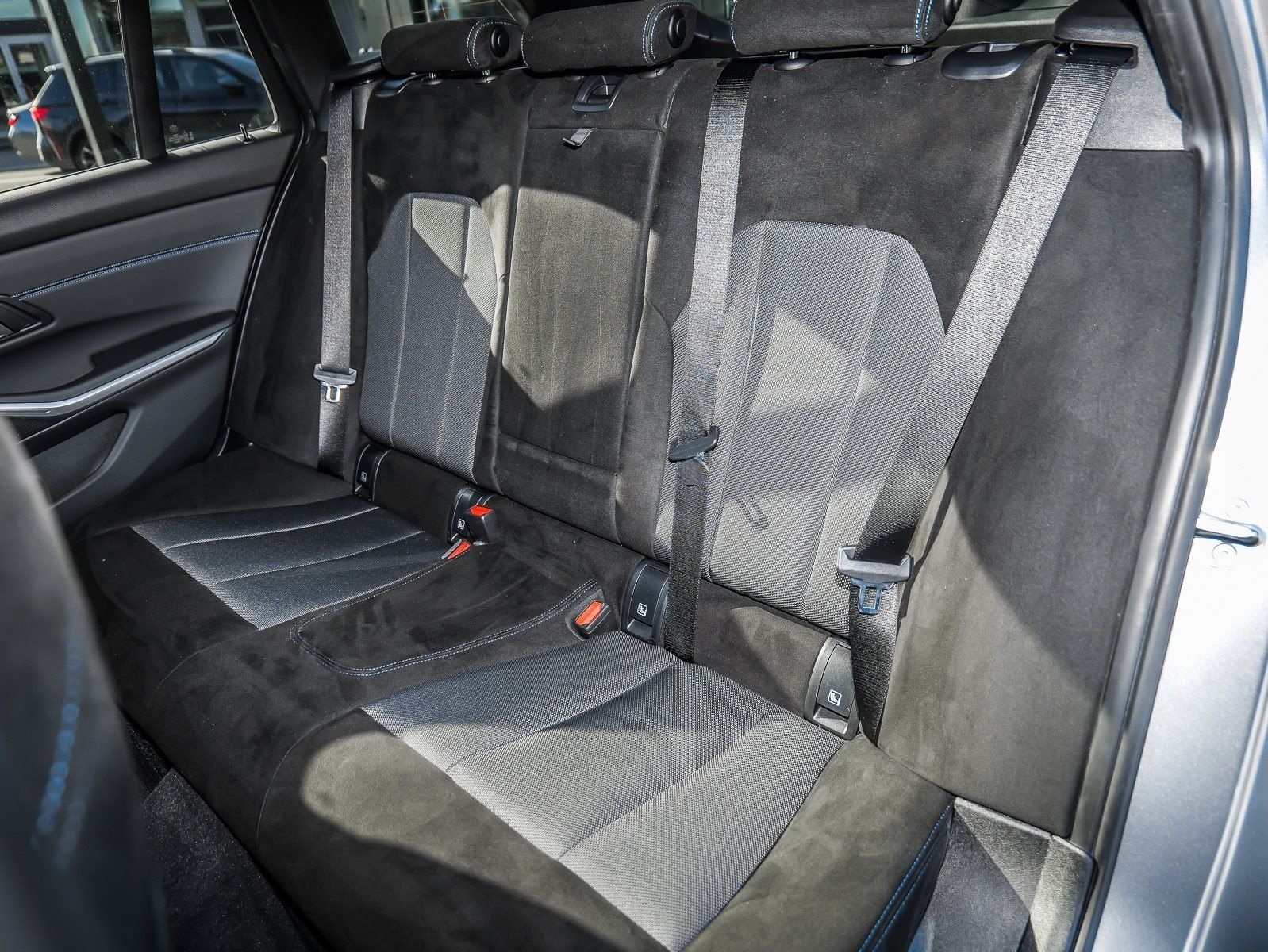 BMW 330d xDrive Finanzierung ab 0,49% foto 17