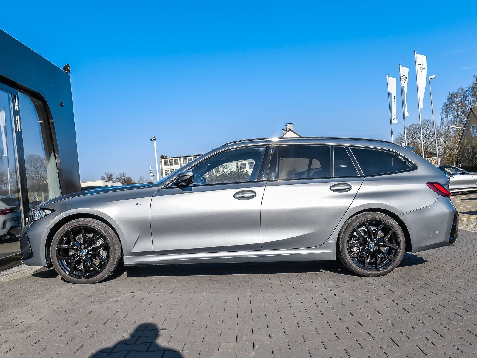 BMW 330d xDrive Finanzierung ab 0,49% foto 9