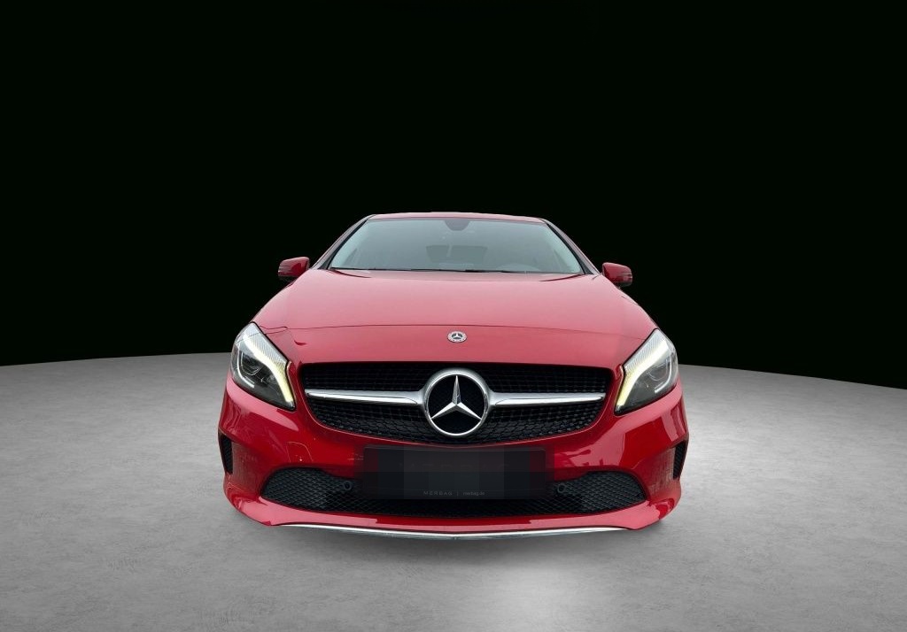 Mercedes-Benz A 180 d LED Navi SHZ Kam. KeyLess KlimaA LM PDC foto 2