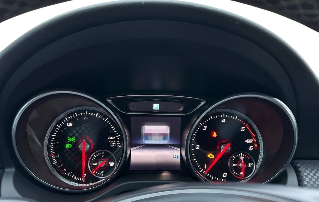 Mercedes-Benz A 180 d LED Navi SHZ Kam. KeyLess KlimaA LM PDC foto 10