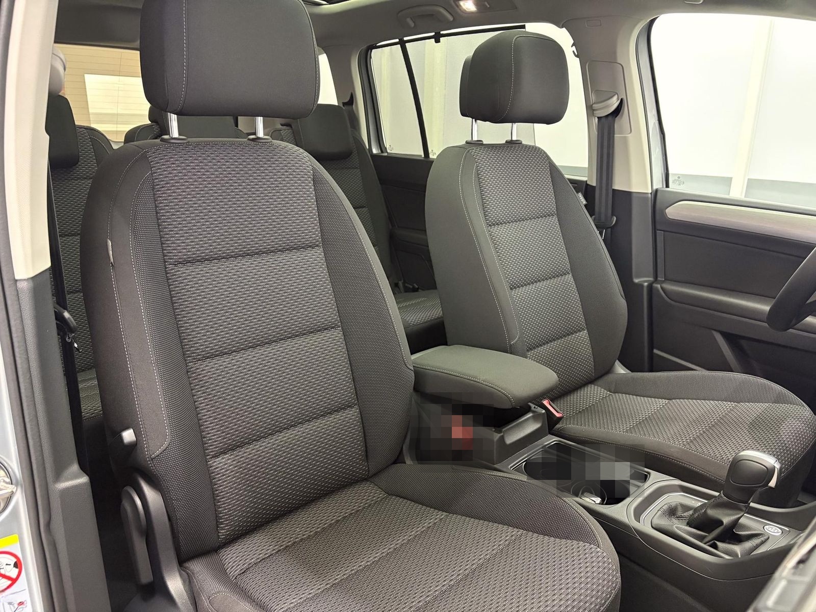 Volkswagen Touran Family DSG PANO KEYLESS ACC NAVI 1.5 T... foto 13