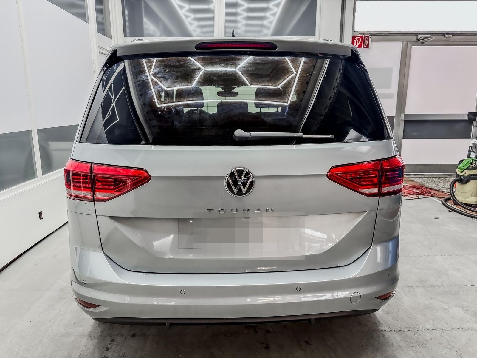 Volkswagen Touran Family DSG PANO KEYLESS ACC NAVI 1.5 T... foto 6