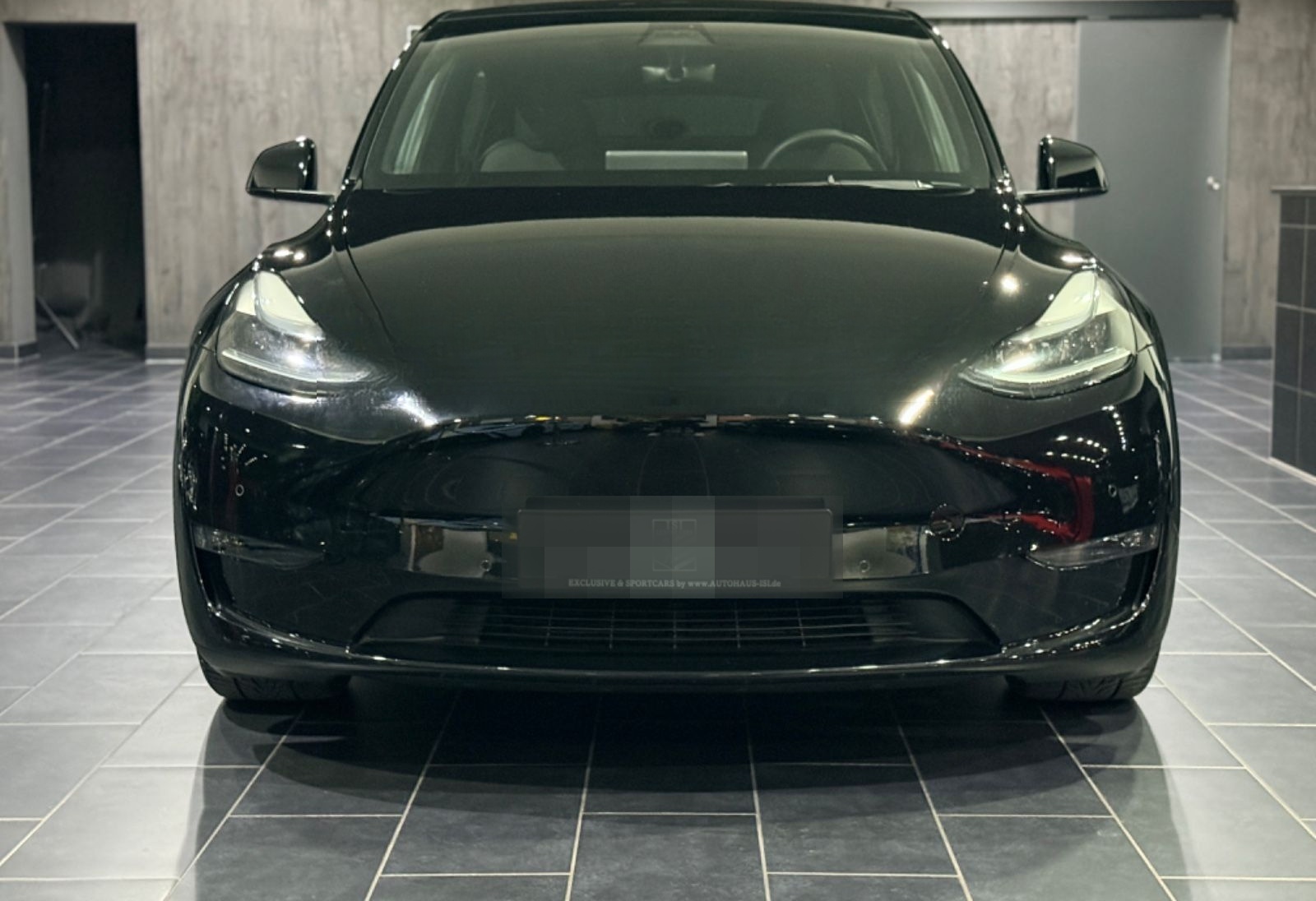 Tesla Model Y Performance Dual Motor AWD,PANO,21" foto 2
