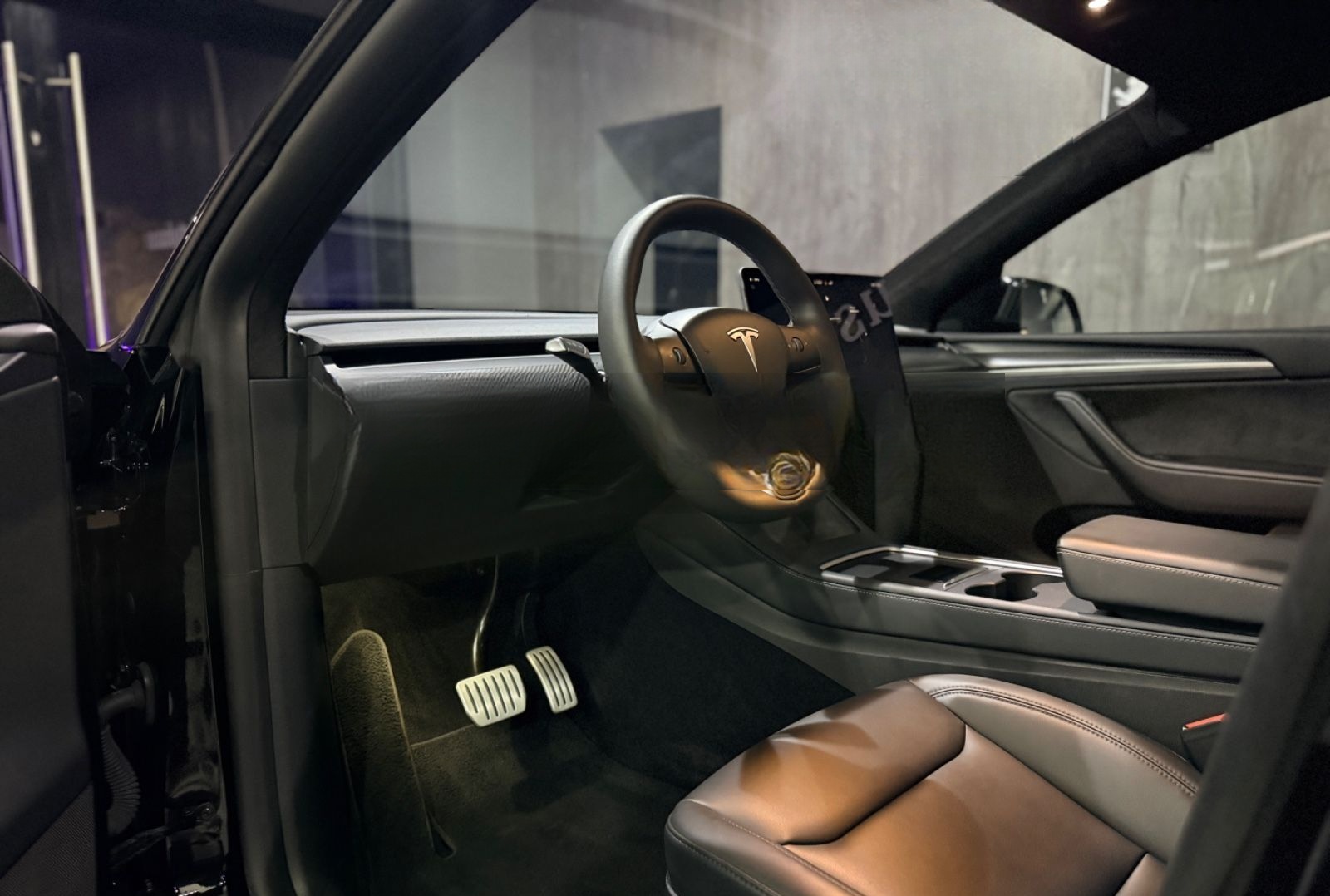 Tesla Model Y Performance Dual Motor AWD,PANO,21" foto 12