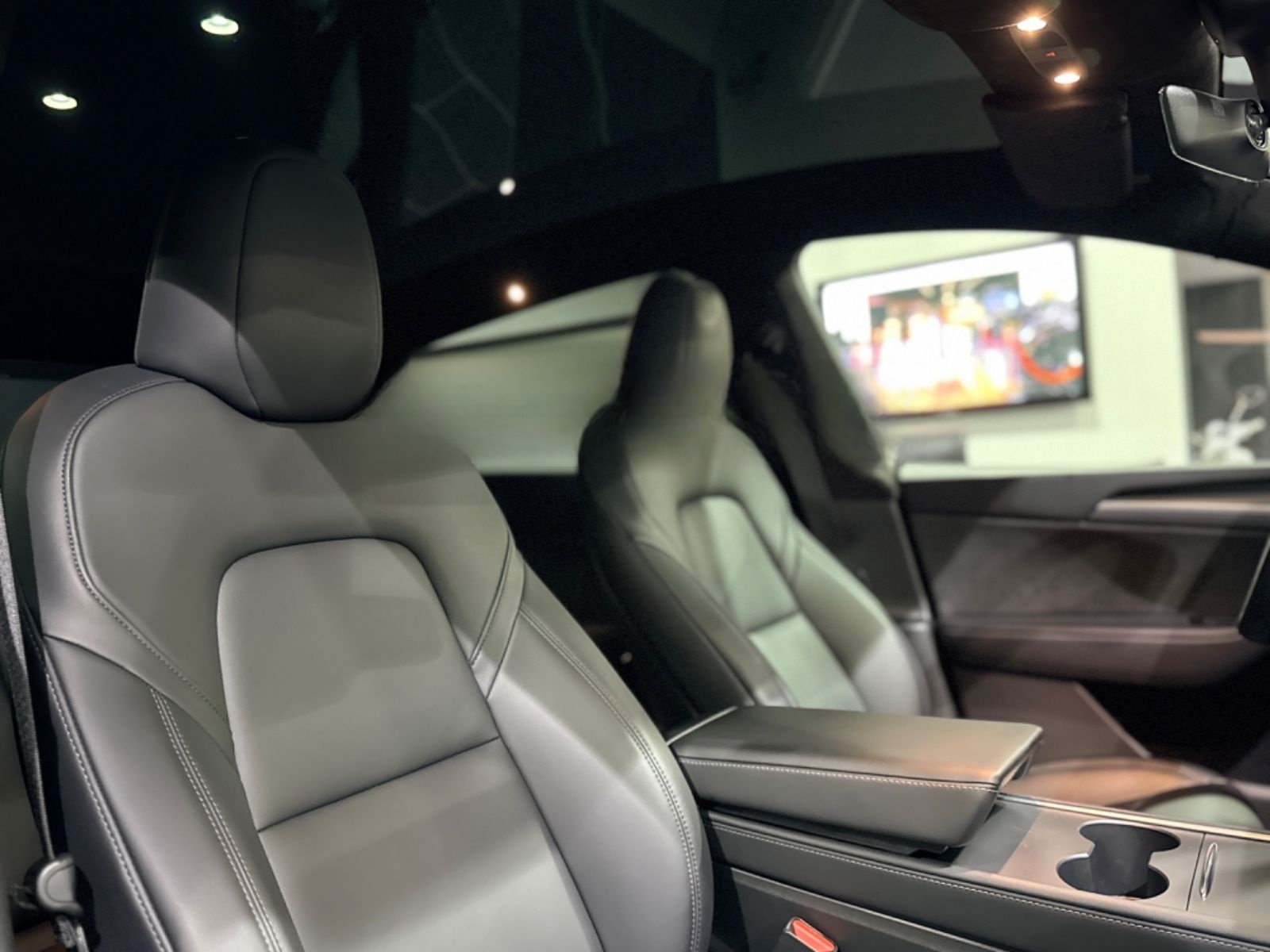 Tesla Model Y Performance Dual Motor AWD,PANO,21" foto 22