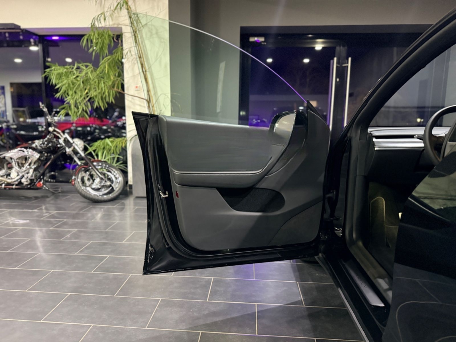 Tesla Model Y Performance Dual Motor AWD,PANO,21" foto 10