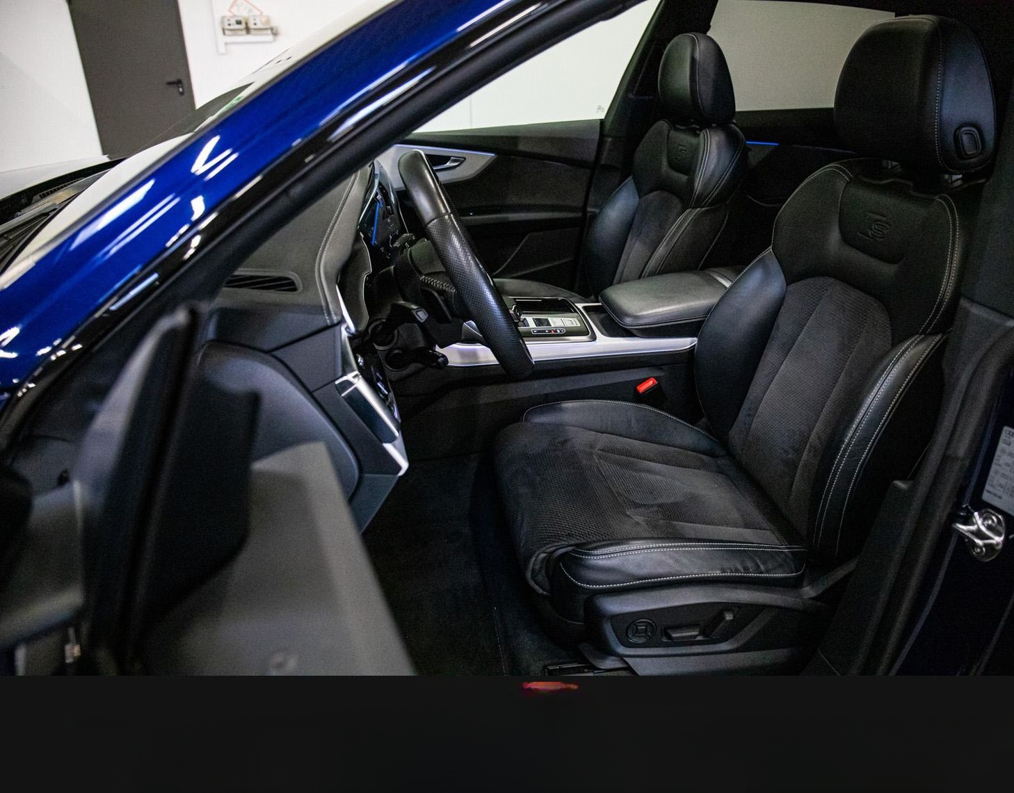 Audi SQ8 4.0TDI MATRIX PANO STHZG 360° HuD ACC AHK foto 12