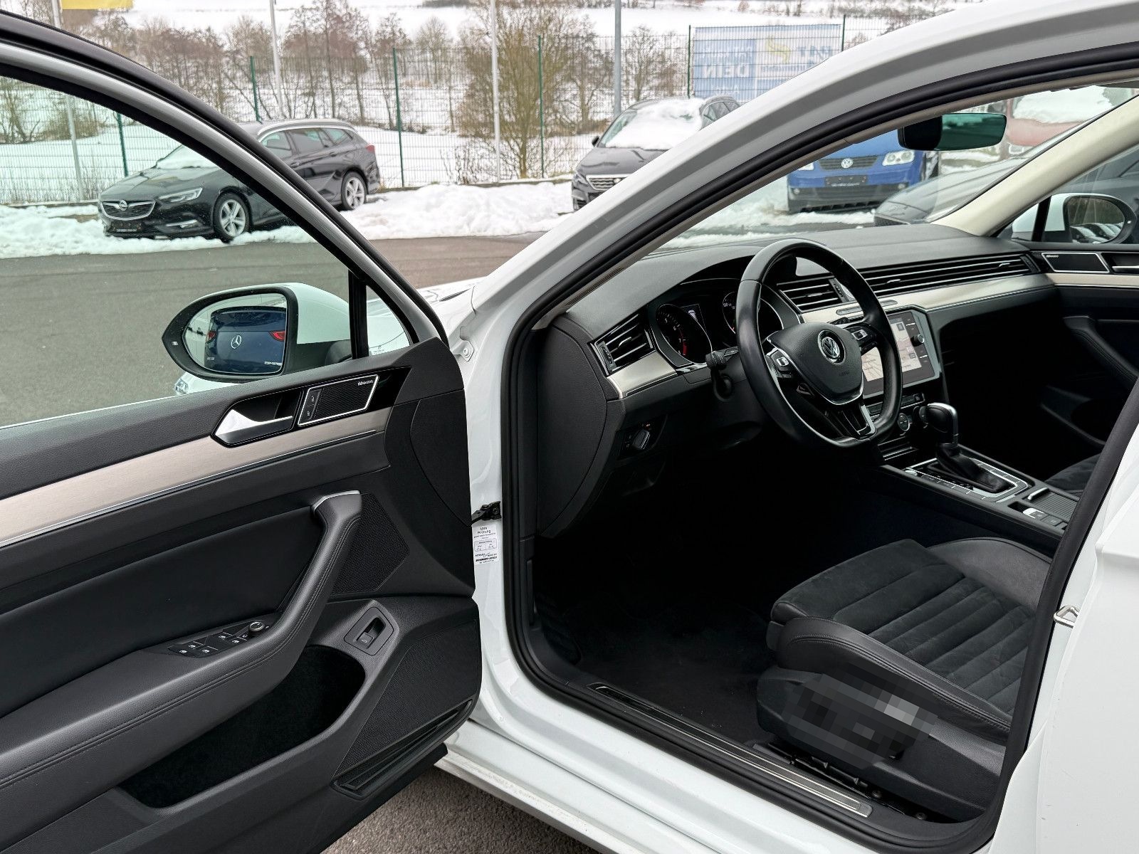Volkswagen Passat Highline DSG ACC AHK DCC LED Kamera Sthz foto 12