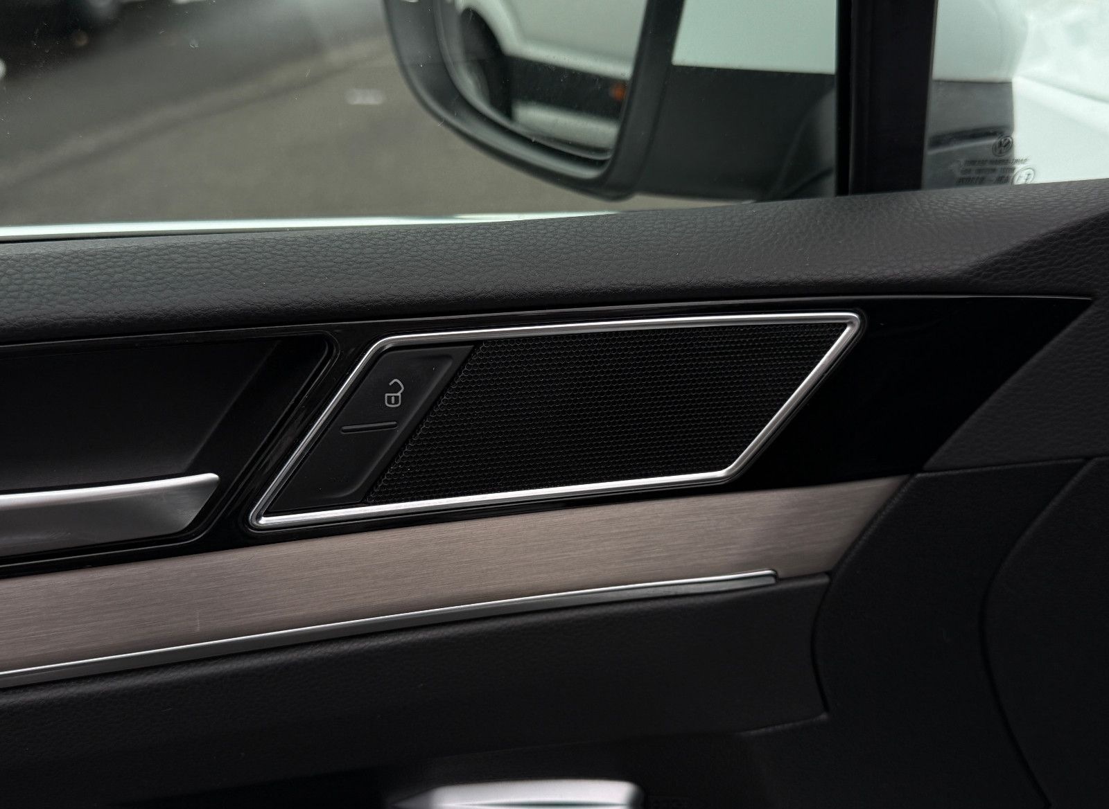 Volkswagen Passat Highline DSG ACC AHK DCC LED Kamera Sthz foto 17