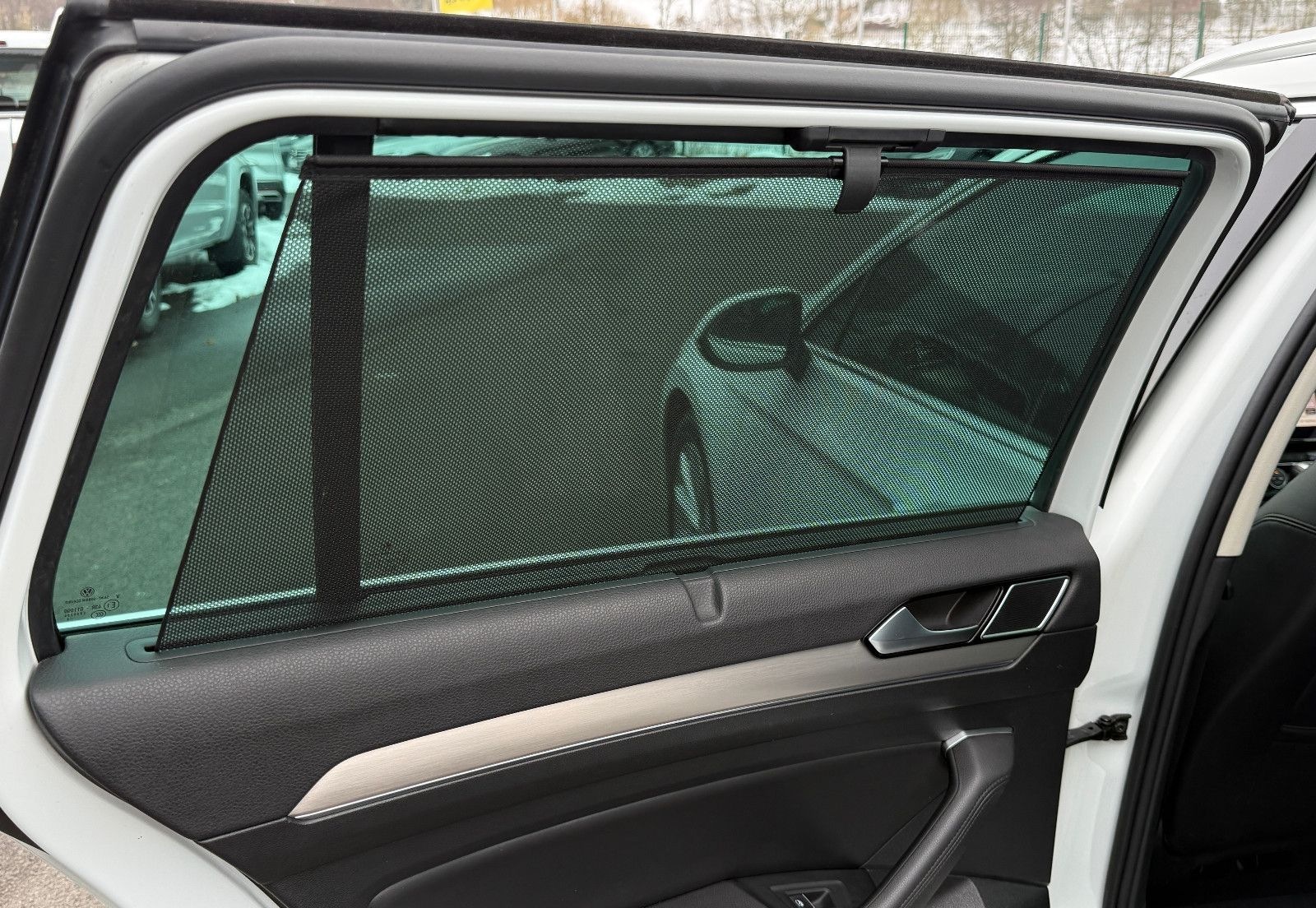 Volkswagen Passat Highline DSG ACC AHK DCC LED Kamera Sthz foto 34