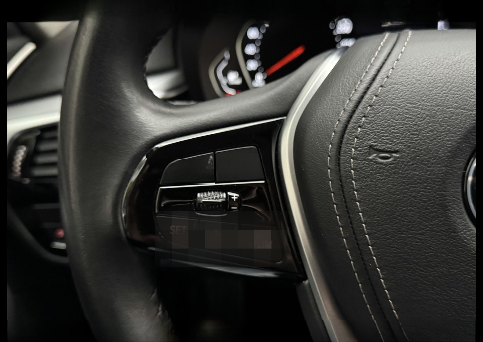 BMW 530 d touring xDrive *LEDER*KAM*TOLLE KM*UPE:75 foto 24