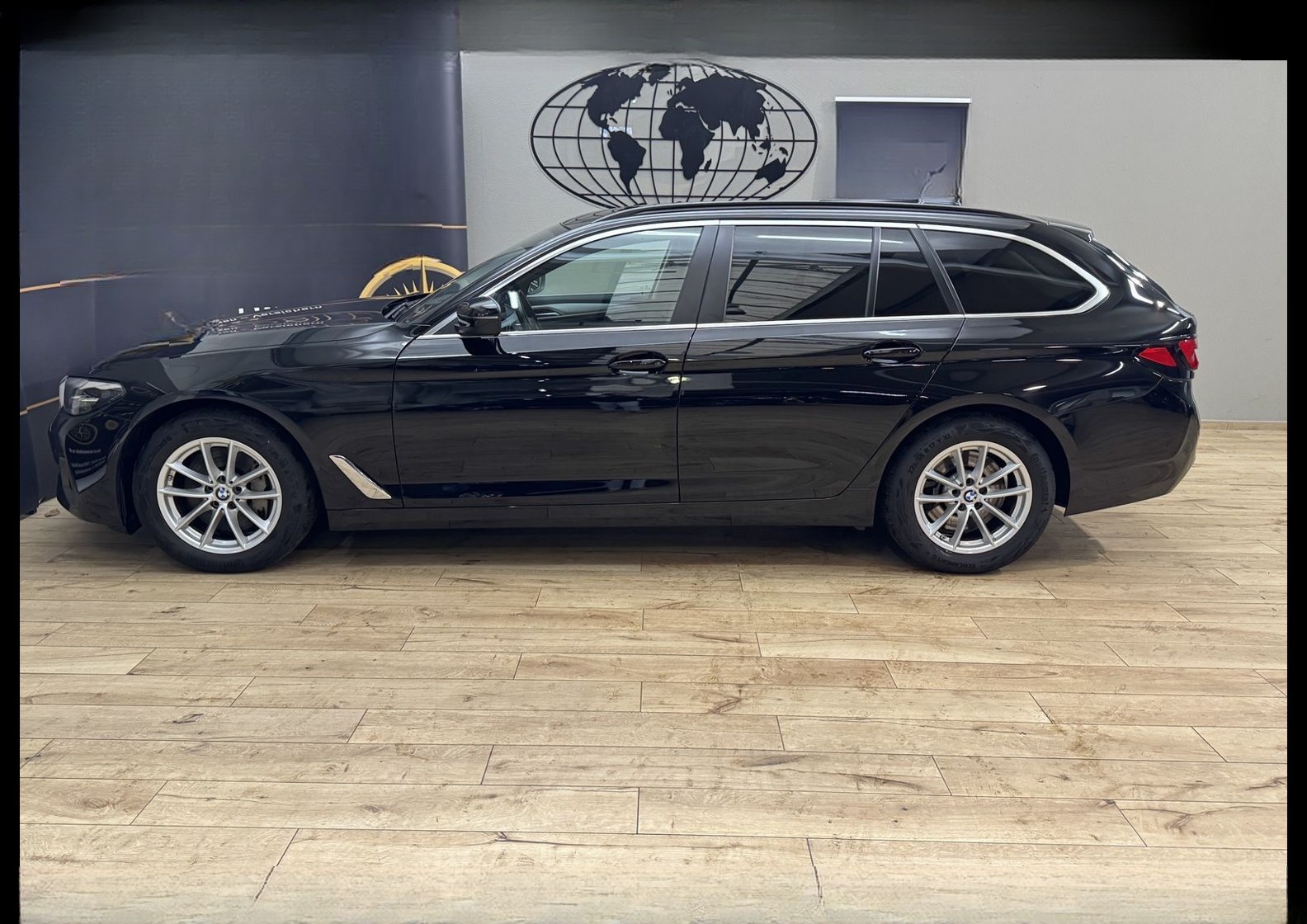 BMW 530 d touring xDrive *LEDER*KAM*TOLLE KM*UPE:75 foto 6