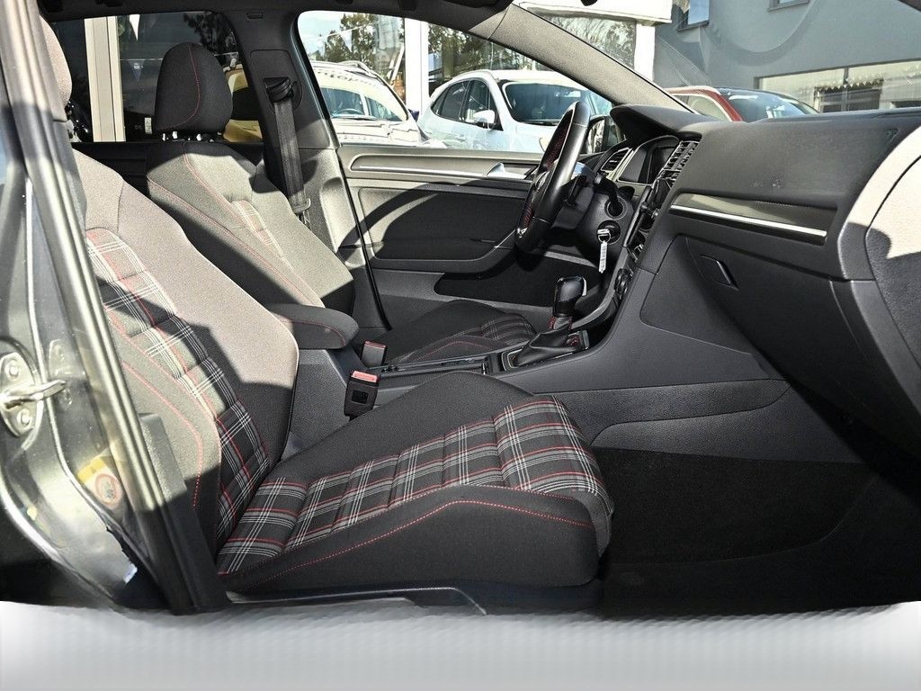 Volkswagen Golf VII 2.0 TSI GTI Performance SHZ ACC AID LED foto 2