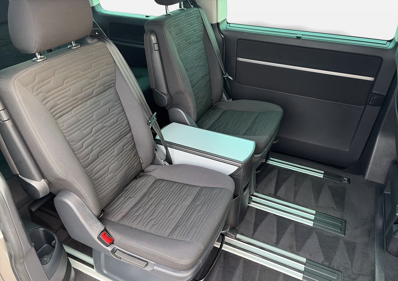 Volkswagen T6.1 Multivan Transporter 2.0 TDI 4Motion 4MOTIO foto 11