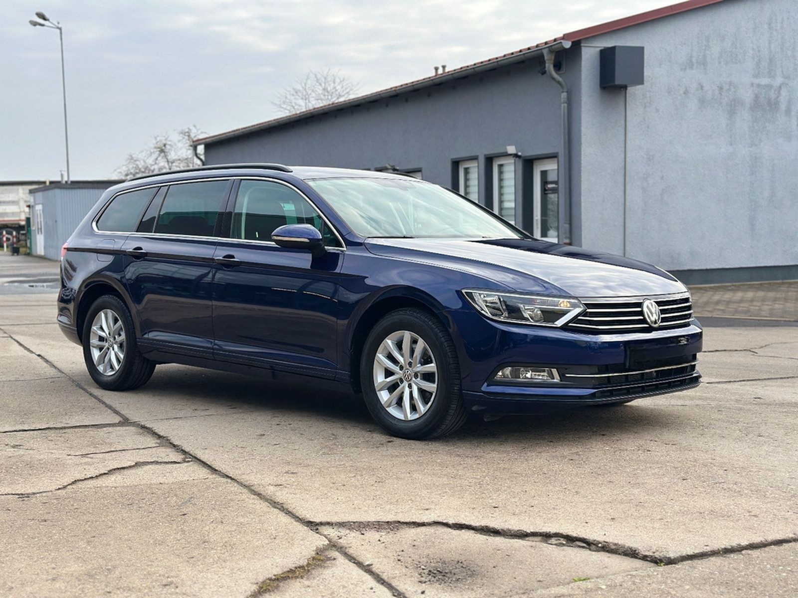 Volkswagen Passat Variant TDI / ACC / Schaltgetriebe selten foto 3