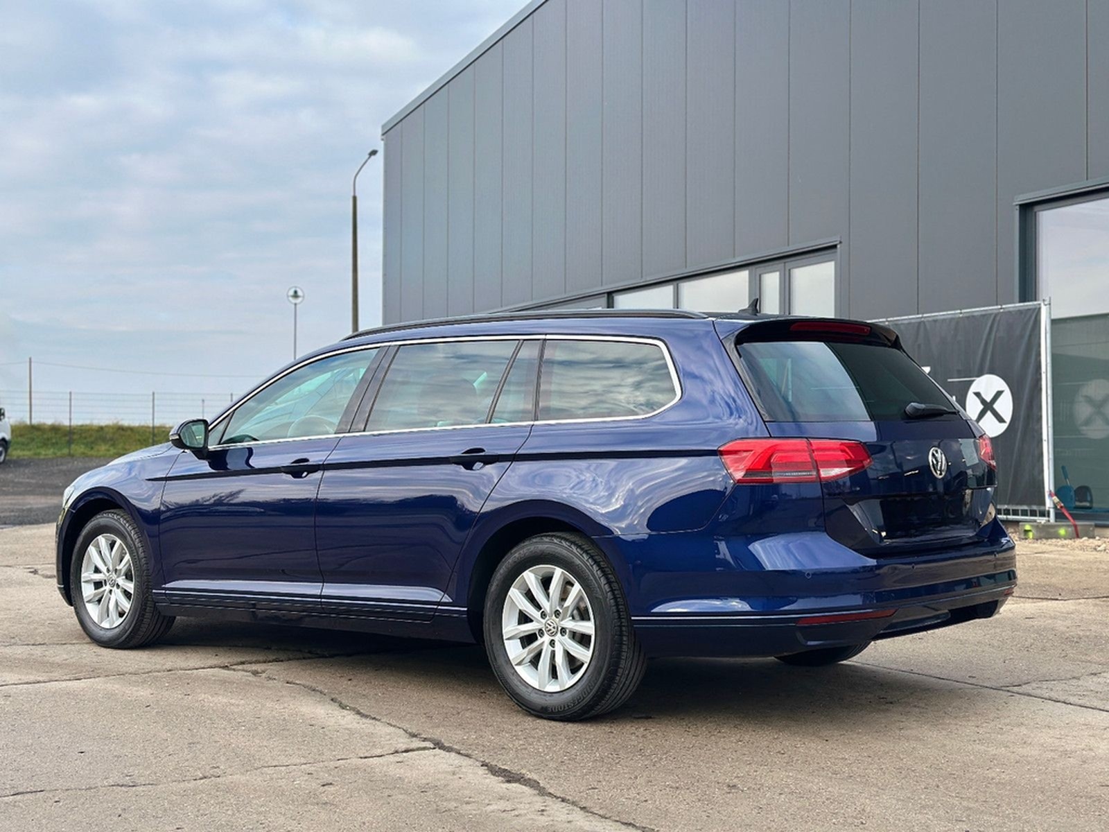 Volkswagen Passat Variant TDI / ACC / Schaltgetriebe selten foto 7