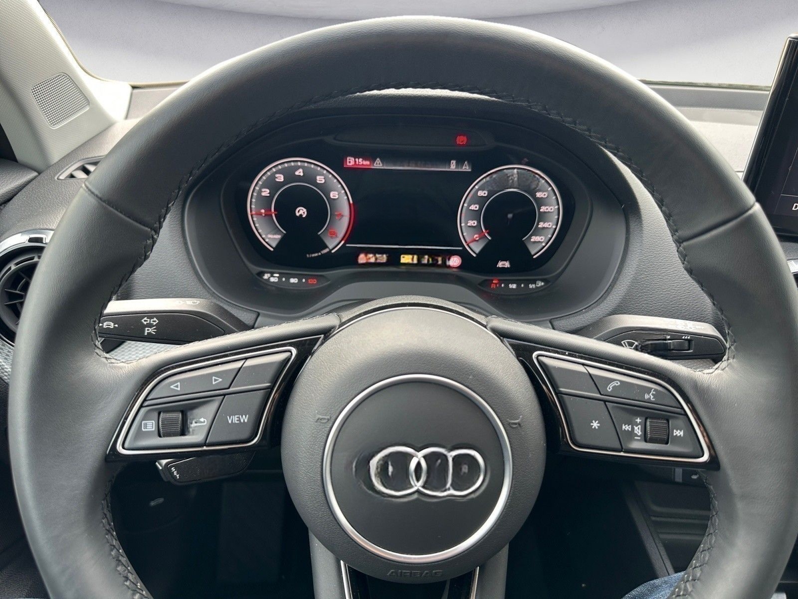 Audi Q2 30 TFSI S-Line Keyless GRA Virtual Matrix Nav foto 10