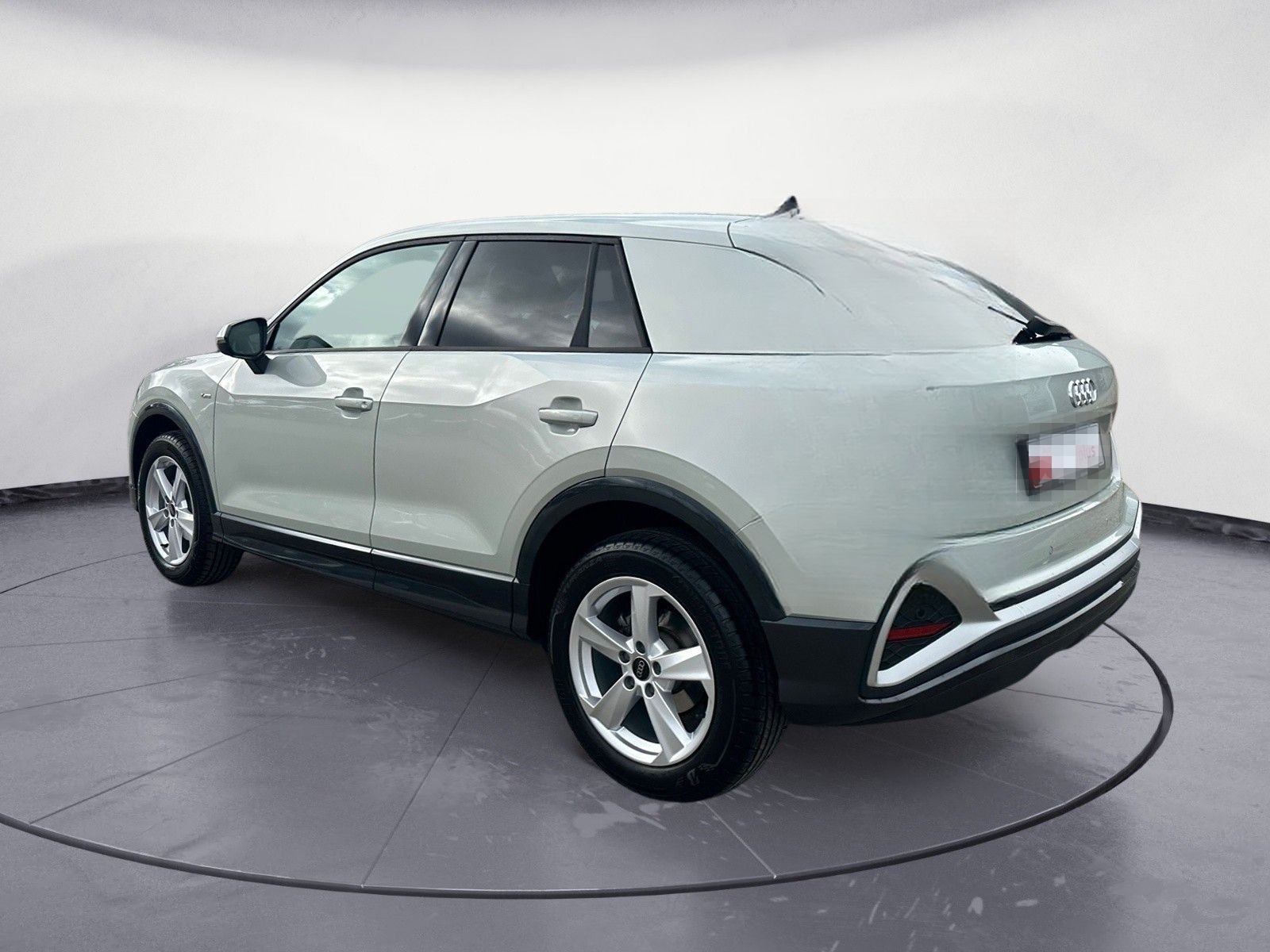 Audi Q2 30 TFSI S-Line Virtual Keyless Matrix GRA Nav foto 4