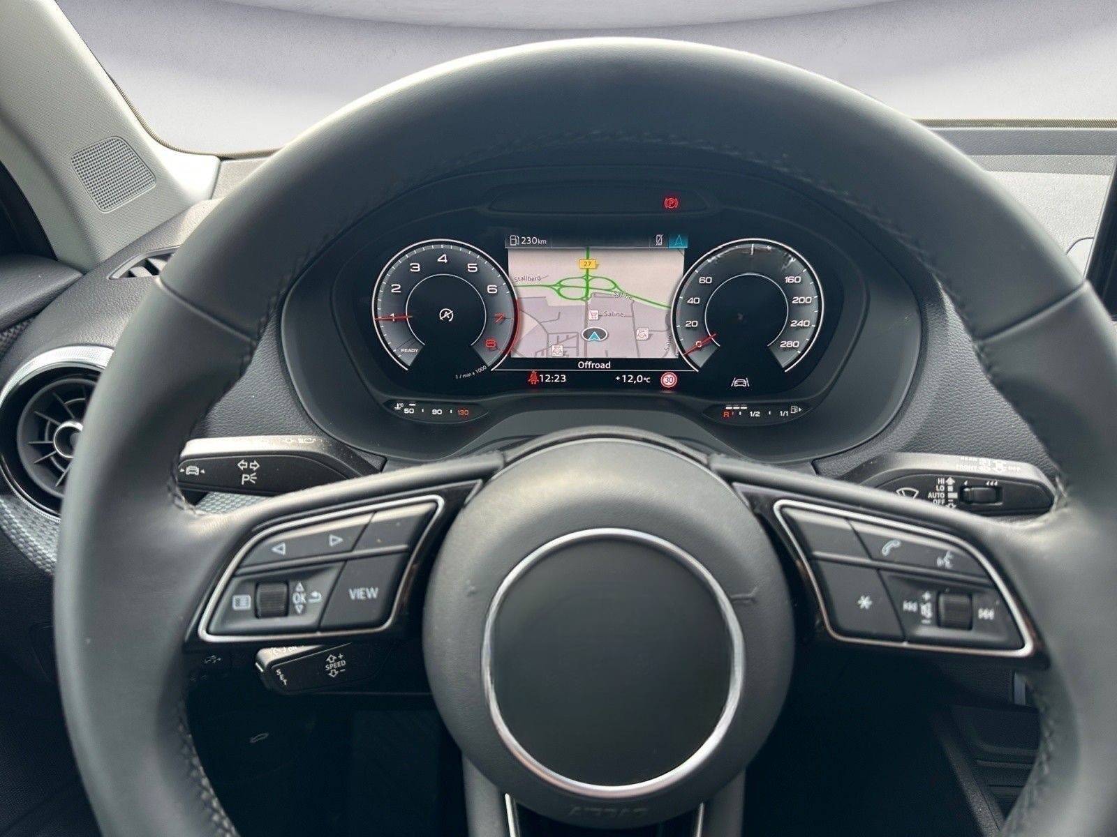 Audi Q2 30 TFSI S-Line Virtual Keyless Matrix GRA Nav foto 10