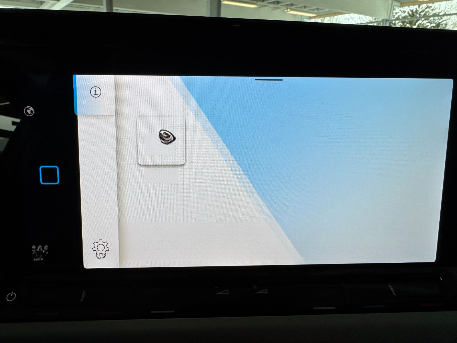 Volkswagen Golf 8 2.0 TDI Life | Navi | ACC | Induktiv foto 16