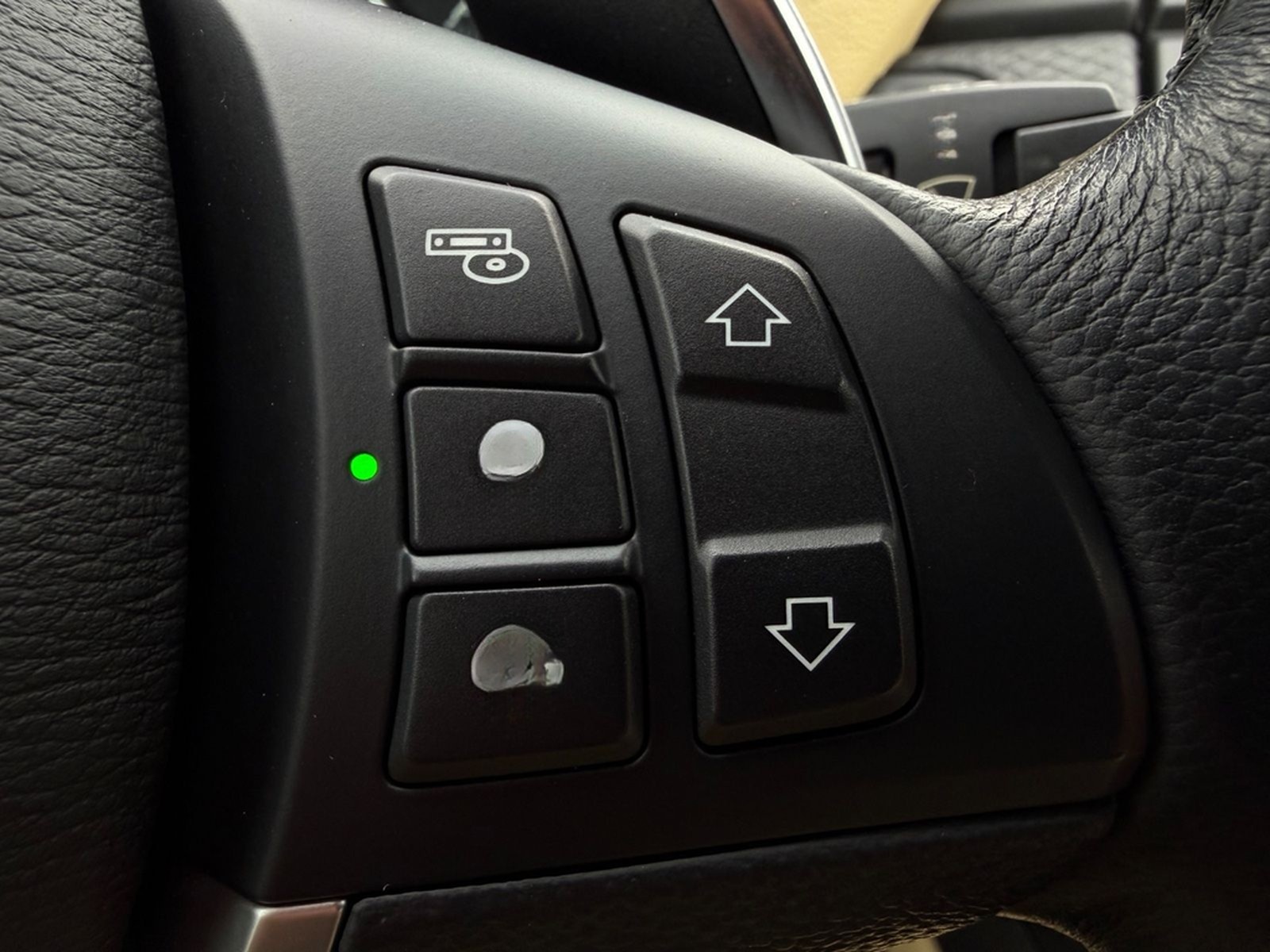 BMW X5 xDrive50i Sport AHK°HEAD-UP°SOFT-CLOSE°KAMERA foto 23