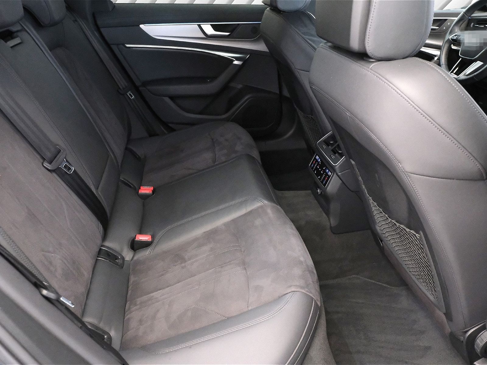 Audi A6 Avant 45 TFSI design HUD ACC RFK NAVI LED LM foto 12