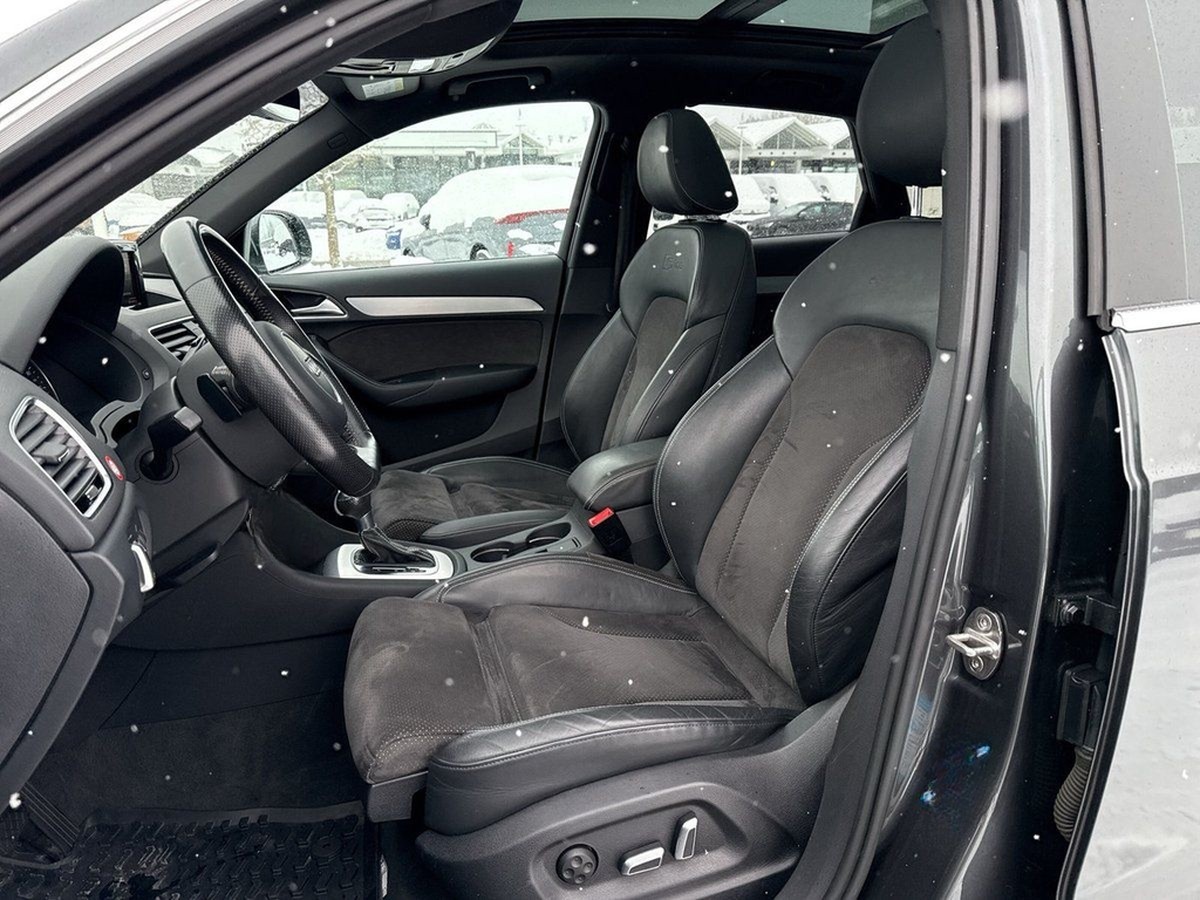 Audi Q3 2.0 TFSI S-LINE AHK+PANO+SHZ+TEMPO+PDC+DAB foto 9