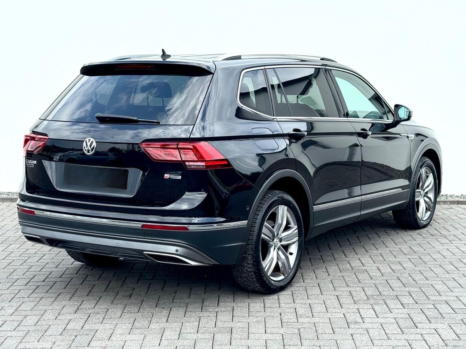 Volkswagen Tiguan Allspace 2.0 TDI DSG 4Motion 7.SITZER foto 5